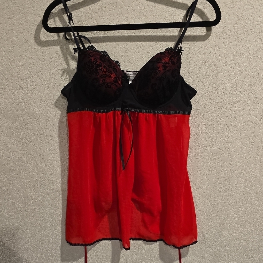 Linea Donatella Red & Black Flocked Lace Babydoll Chemise (L)